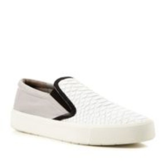 Vince Slip On Python‎ Leather Embossed Sneakers - Picture 2 of 11